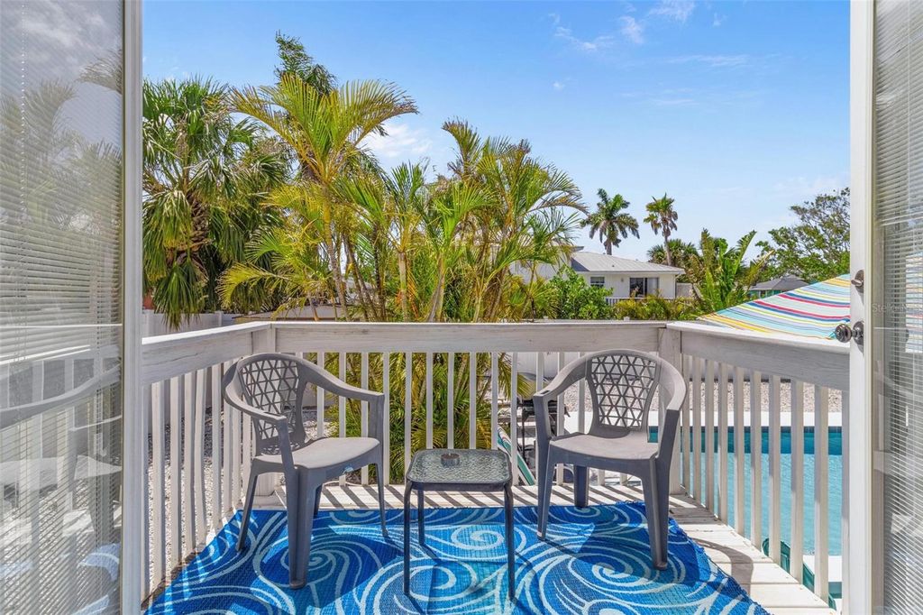 Image 10 of property listing at 8517 43RD AVENUE W, Bradenton, FL 34209