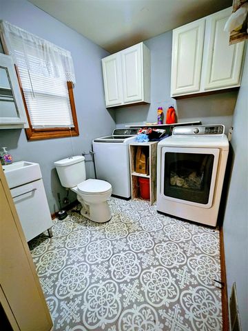 1009 Barton Street, Otsego, MI 49078