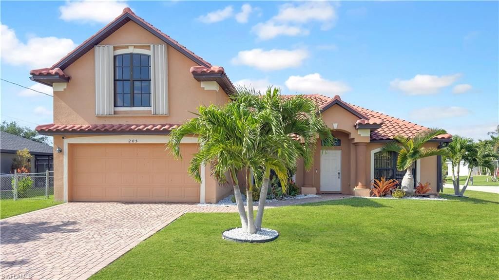 Image 1 of property listing at 205 SW 42nd ST, Cape Coral, FL 33914