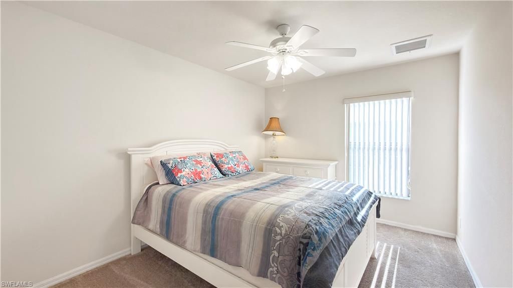 Image 23 of property listing at 205 SW 42nd ST, Cape Coral, FL 33914