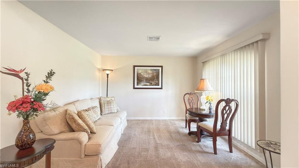 Image 6 of property listing at 205 SW 42nd ST, Cape Coral, FL 33914