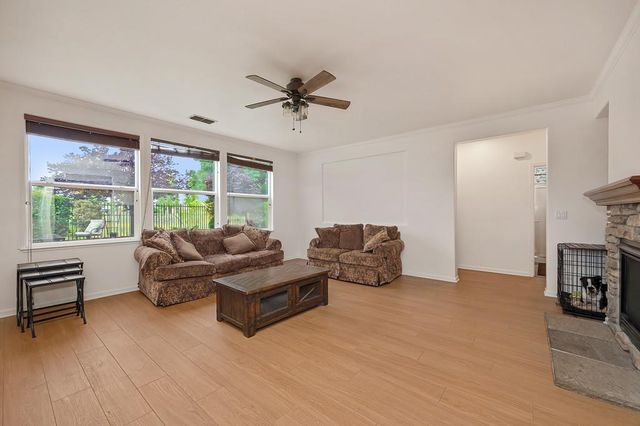 817 Sheffield Ln, Lincoln, CA 95648