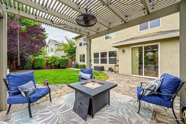 817 Sheffield Ln, Lincoln, CA 95648