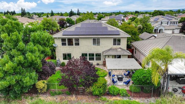 817 Sheffield Ln, Lincoln, CA 95648