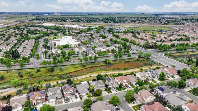 817 Sheffield Ln, Lincoln, CA 95648