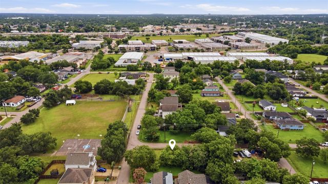 842 E 40th Street, North Houston, TX 77022