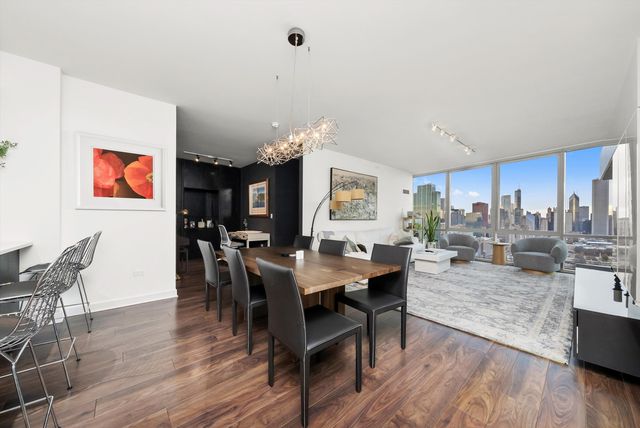 1201 S Prairie Avenue 3602, Chicago, IL 60605