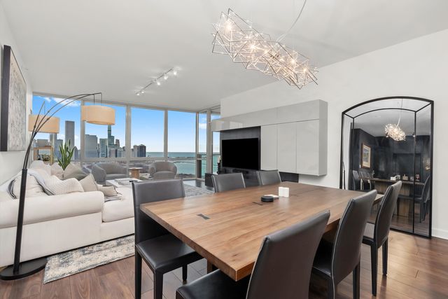 1201 S Prairie Avenue 3602, Chicago, IL 60605