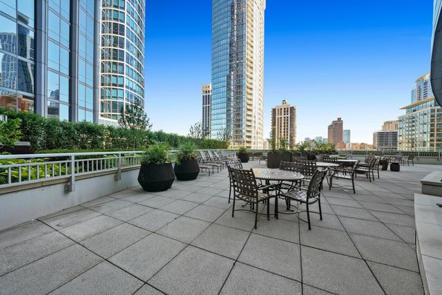 1201 S Prairie Avenue 3602, Chicago, IL 60605