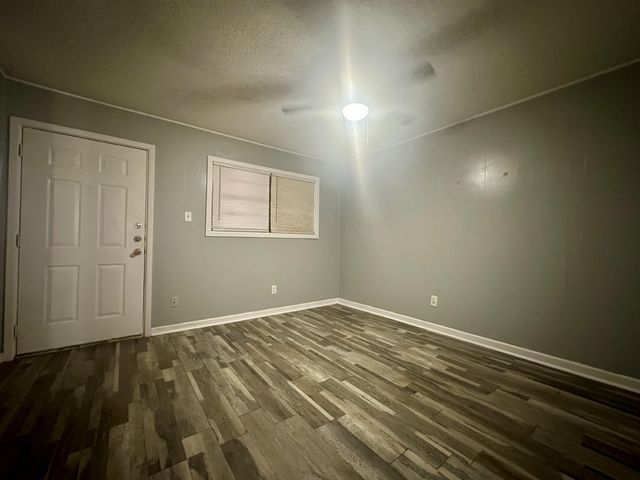 1809 14th Street, 24, Lubbock, TX 79401