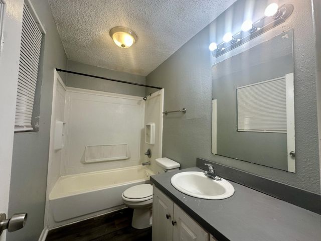 1809 14th Street, 24, Lubbock, TX 79401