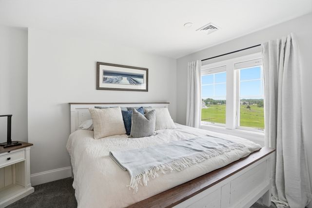 135 Glades Rd, Scituate, MA 02066