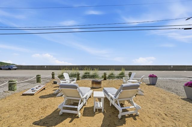 135 Glades Rd, Scituate, MA 02066
