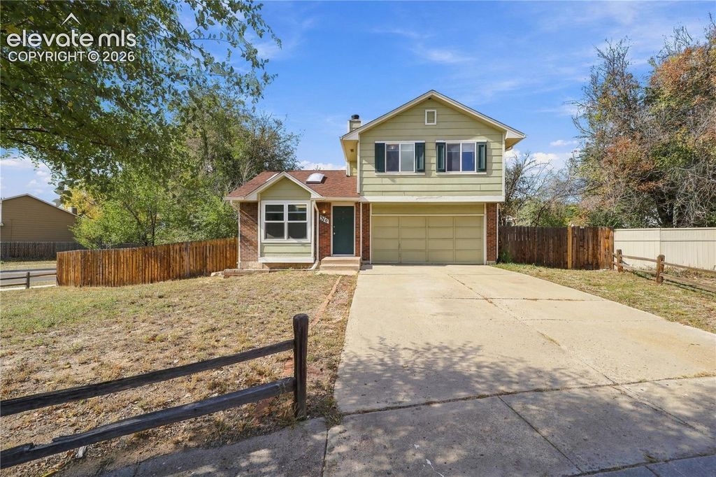 310 Briggs Place, Colorado Springs, CO 80911 — photo 2