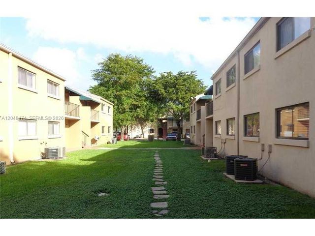 7401 SW 152nd Ave 107-1, Miami, FL 33193