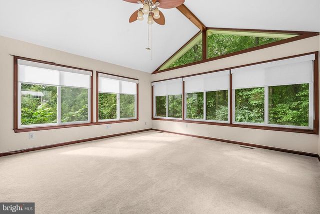 1962 DUNDEE RD, Rockville, MD 20850
