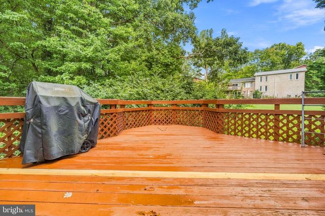 1962 DUNDEE RD, Rockville, MD 20850