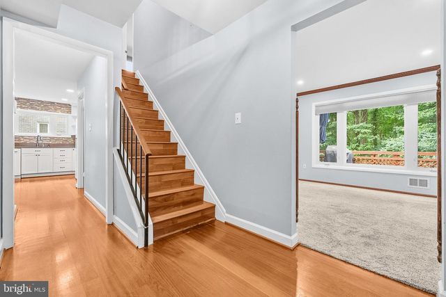 1962 DUNDEE RD, Rockville, MD 20850