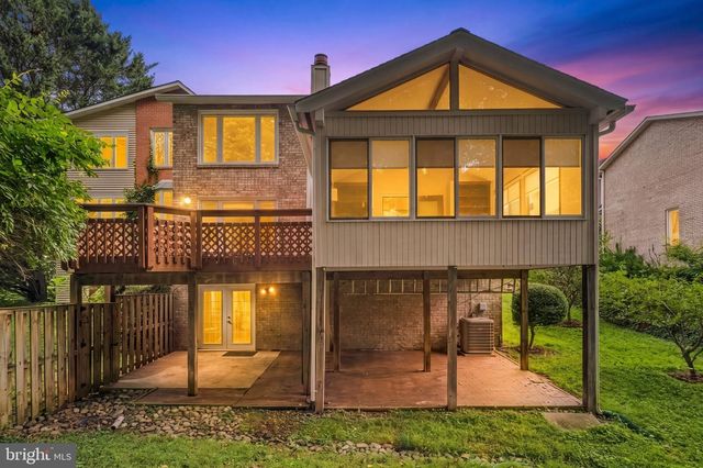 1962 DUNDEE RD, Rockville, MD 20850
