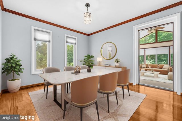 1962 DUNDEE RD, Rockville, MD 20850