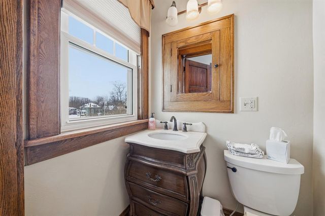 618 W Central Street, Chippewa Falls, WI 54729