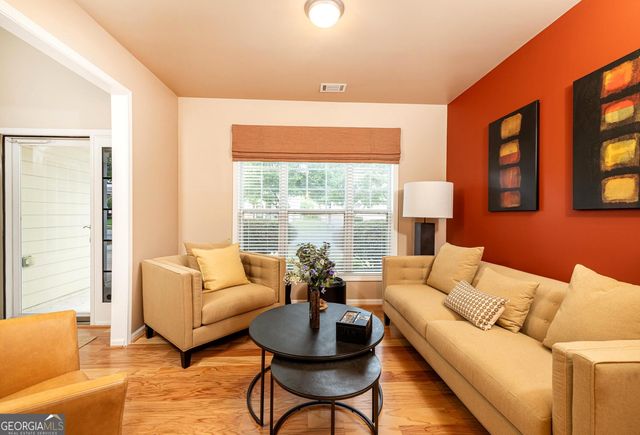 5689 Sunlily Drive, South Fulton, GA 30349