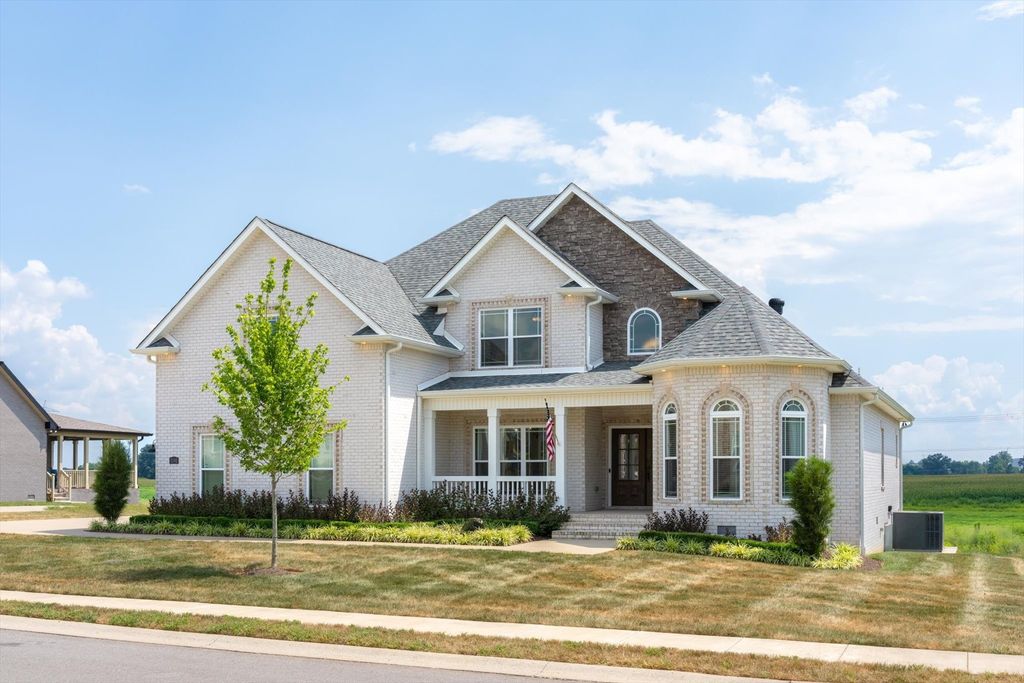 1141 Archibald Dr, Clarksville, TN 37040