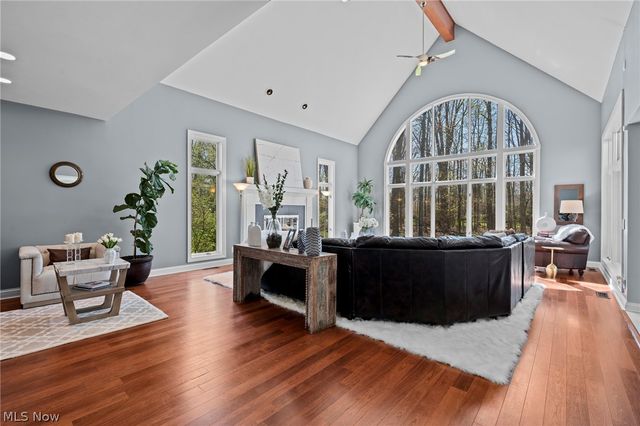 6162 Chagrin Highlands Drive, Solon, OH 44139