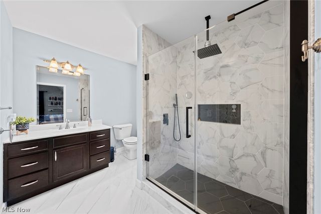 6162 Chagrin Highlands Drive, Solon, OH 44139