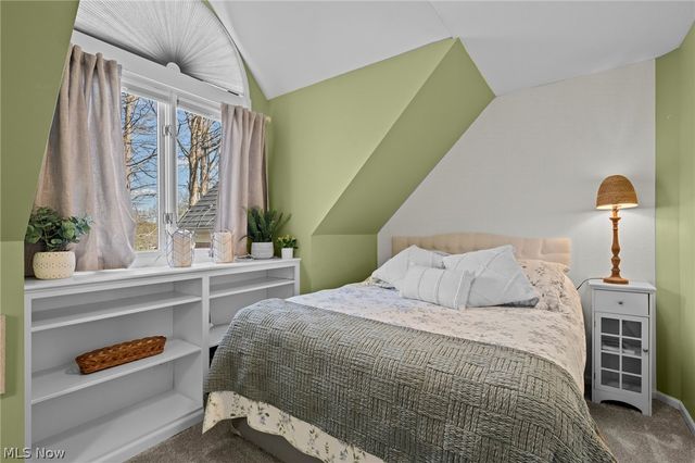 6162 Chagrin Highlands Drive, Solon, OH 44139