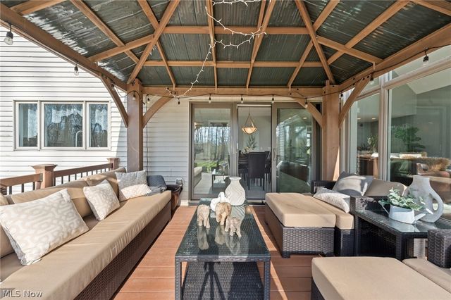 6162 Chagrin Highlands Drive, Solon, OH 44139
