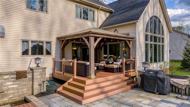 6162 Chagrin Highlands Drive, Solon, OH 44139