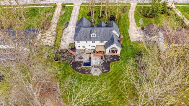 6162 Chagrin Highlands Drive, Solon, OH 44139