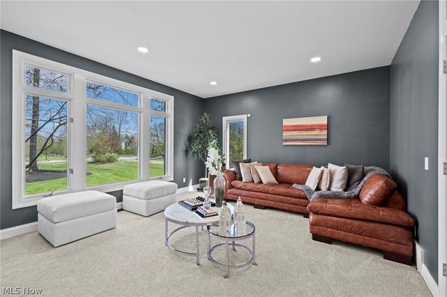 6162 Chagrin Highlands Drive, Solon, OH 44139