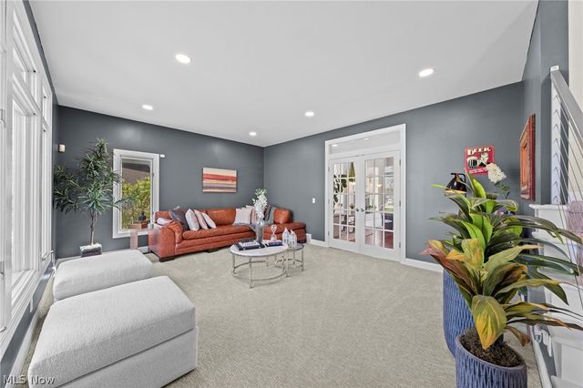 6162 Chagrin Highlands Drive, Solon, OH 44139