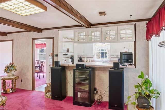 229 Newtown RD S, Norfolk, VA 23502