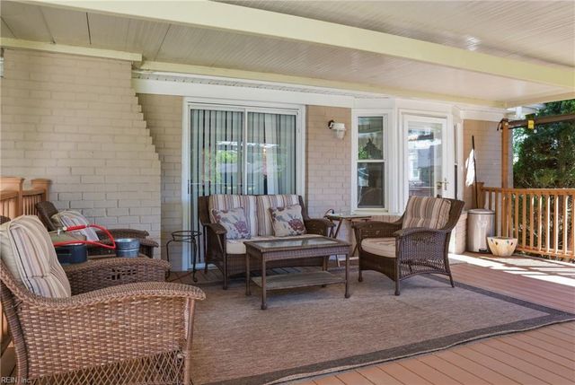 229 Newtown RD S, Norfolk, VA 23502