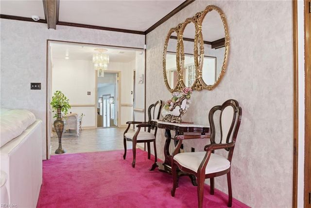 229 Newtown RD S, Norfolk, VA 23502