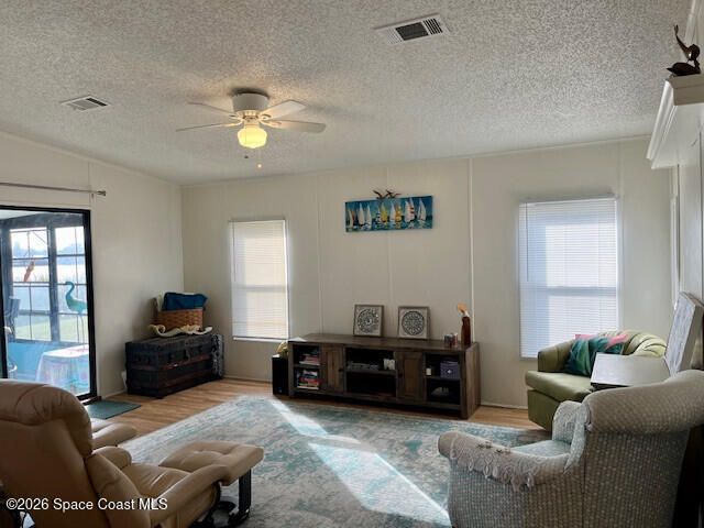 101 Rosewood Drive, Cocoa, FL 32926