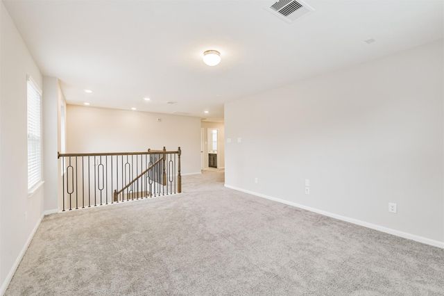 2036 Elkington Circle, Conroe, TX 77304