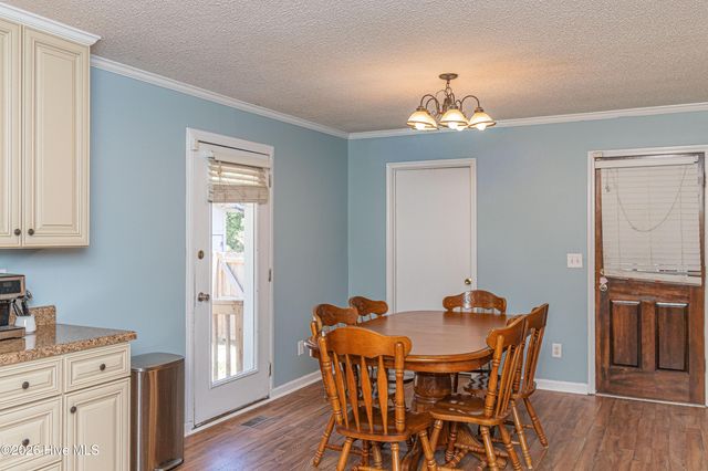 989 Garner Chapel Road, Mount Olive, NC 28365
