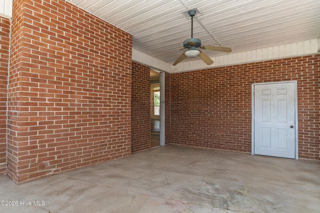 989 Garner Chapel Road, Mount Olive, NC 28365
