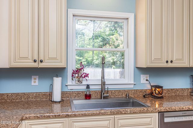 989 Garner Chapel Road, Mount Olive, NC 28365