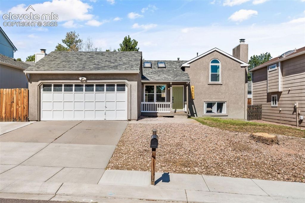 6040 Ursa Lane, Colorado Springs, CO 80919 — photo 2