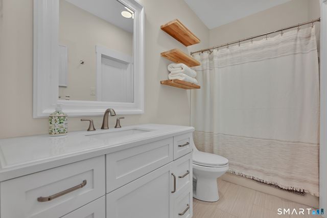 133 Carriage Crossing Lane 133, Middletown, CT 06457