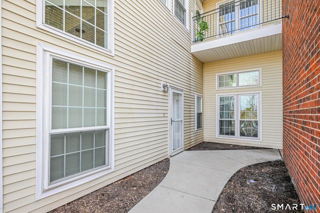 133 Carriage Crossing Lane 133, Middletown, CT 06457