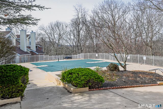 133 Carriage Crossing Lane 133, Middletown, CT 06457