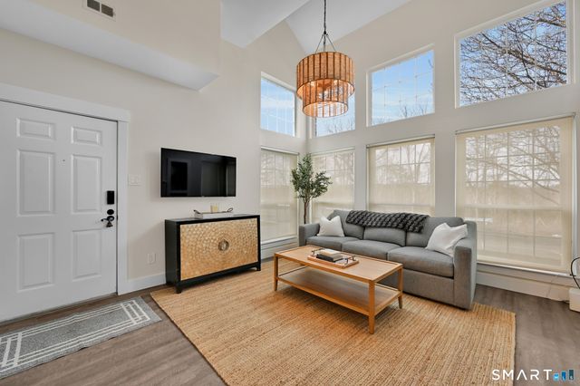 133 Carriage Crossing Lane 133, Middletown, CT 06457