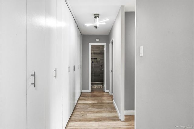 25 Neptune Boulevard 4H, Long Beach, NY 11561