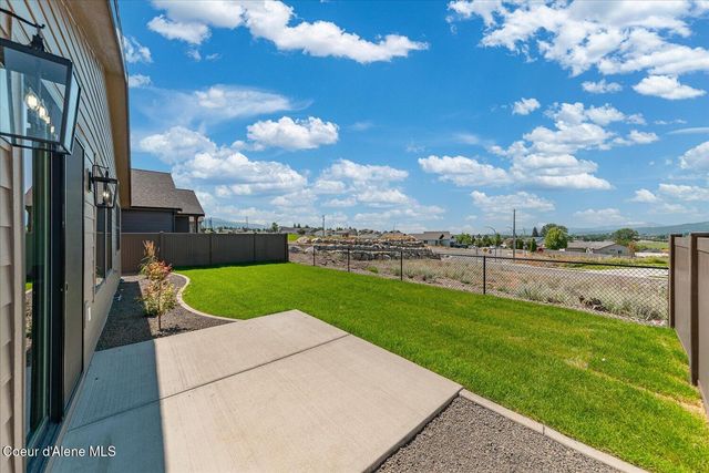 3509 Blaze Lp, Post Falls, ID 83854